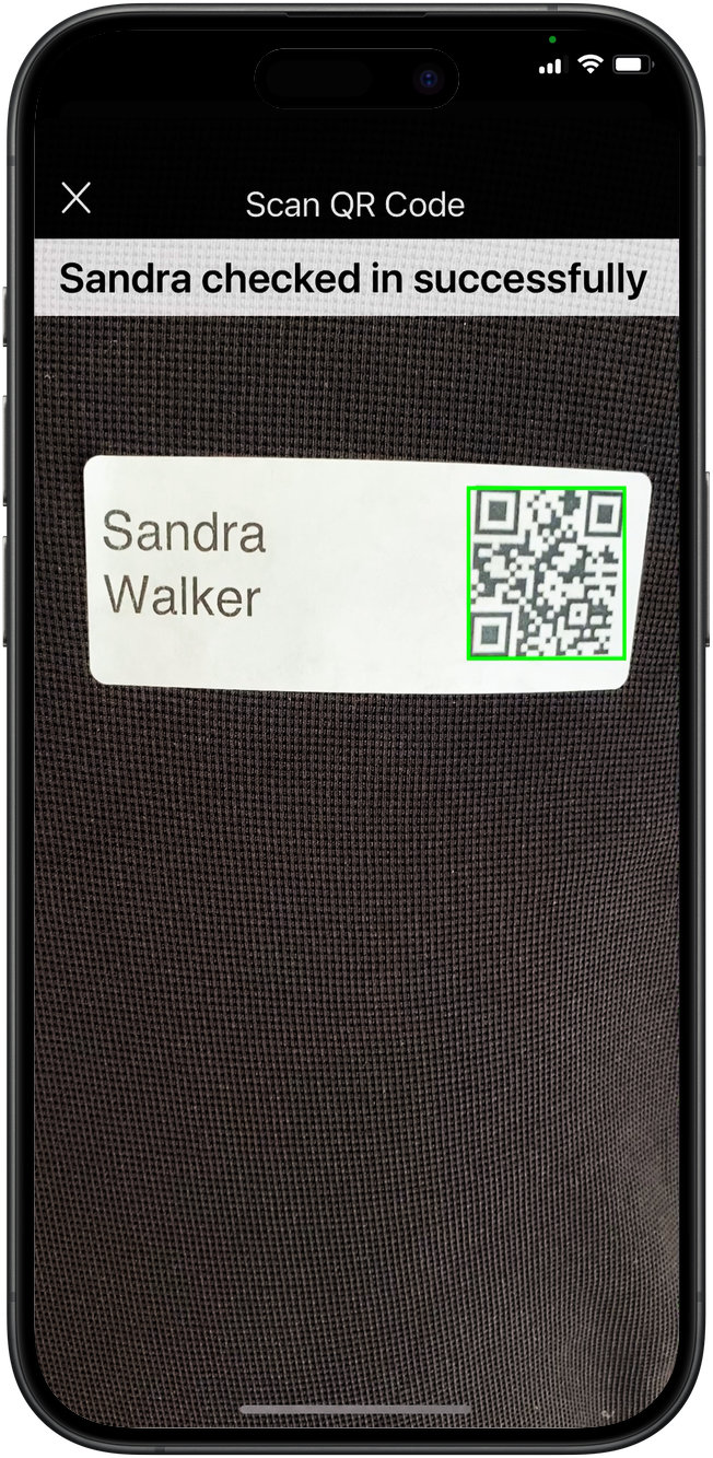 Inosscan screenshot scanning QR code from adhesive label on shirt